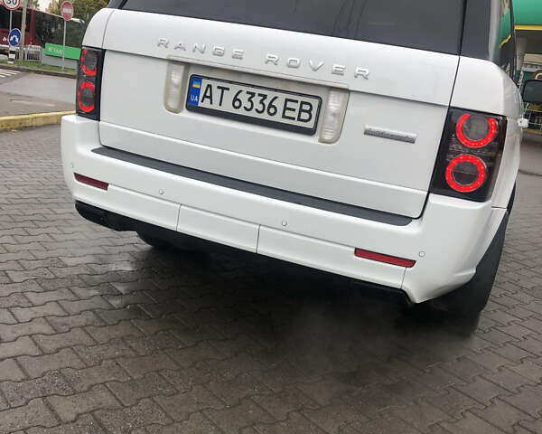 Ленд Ровер Рендж Ровер 2012 в Коломые на Automoto.ua Белый Ленд Ровер Рендж Ровер, объемом двигателя 5 л и пробегом 130 тыс. км за 26500 $, фото 10 на Automoto.ua