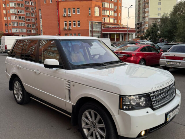 Білий Ленд Ровер Рендж Ровер, об'ємом двигуна 4.37 л та пробігом 350 тис. км за 17500 $, фото 18 на Automoto.ua