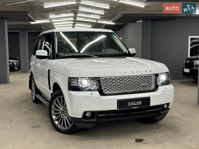 Білий Ленд Ровер Рендж Ровер, об'ємом двигуна 4.37 л та пробігом 126 тис. км за 29000 $, фото 11 на Automoto.ua