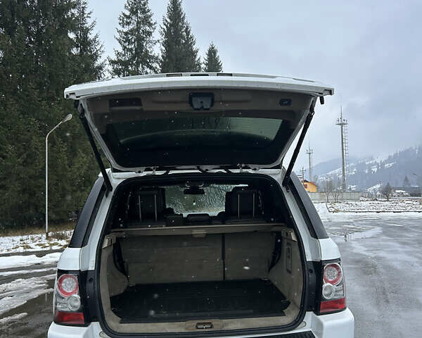 Белый Ленд Ровер Рендж Ровер, объемом двигателя 2.99 л и пробегом 270 тыс. км за 19500 $, фото 20 на Automoto.ua