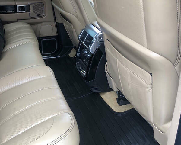 Ленд Ровер Рендж Ровер 2012 в Коломые на Automoto.ua Белый Ленд Ровер Рендж Ровер, объемом двигателя 5 л и пробегом 130 тыс. км за 26500 $, фото 30 на Automoto.ua