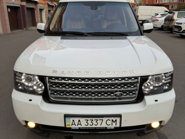 Білий Ленд Ровер Рендж Ровер, об'ємом двигуна 4.37 л та пробігом 350 тис. км за 17500 $, фото 15 на Automoto.ua