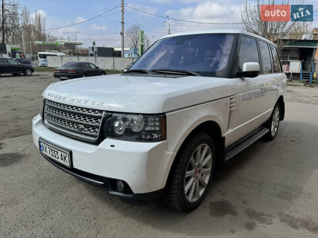 Белый Ленд Ровер Рендж Ровер, объемом двигателя 4.37 л и пробегом 178 тыс. км за 26500 $, фото 3 на Automoto.ua