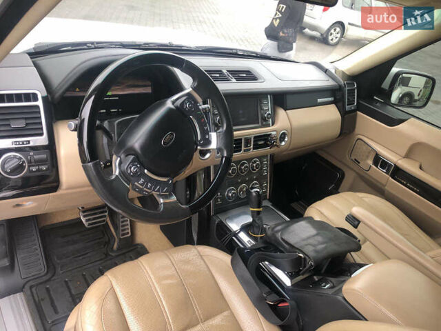 Ленд Ровер Рендж Ровер 2012 в Коломые на Automoto.ua Белый Ленд Ровер Рендж Ровер, объемом двигателя 5 л и пробегом 130 тыс. км за 26500 $, фото 18 на Automoto.ua