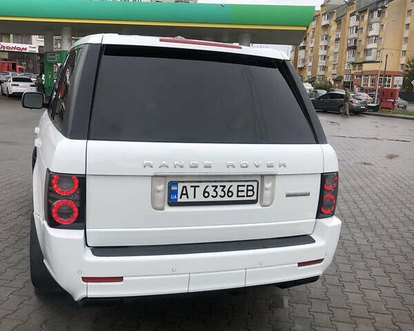 Ленд Ровер Рендж Ровер 2012 в Коломые на Automoto.ua Белый Ленд Ровер Рендж Ровер, объемом двигателя 5 л и пробегом 130 тыс. км за 26500 $, фото 9 на Automoto.ua