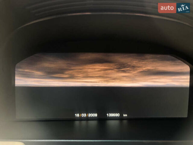 Ленд Ровер Рендж Ровер 2012 в Коломые на Automoto.ua Белый Ленд Ровер Рендж Ровер, объемом двигателя 5 л и пробегом 130 тыс. км за 26500 $, фото 48 на Automoto.ua