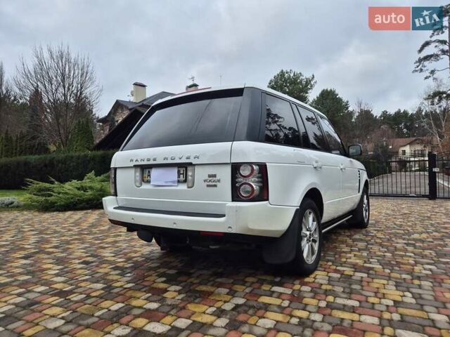Белый Ленд Ровер Рендж Ровер, объемом двигателя 4.37 л и пробегом 209 тыс. км за 24910 $, фото 2 на Automoto.ua
