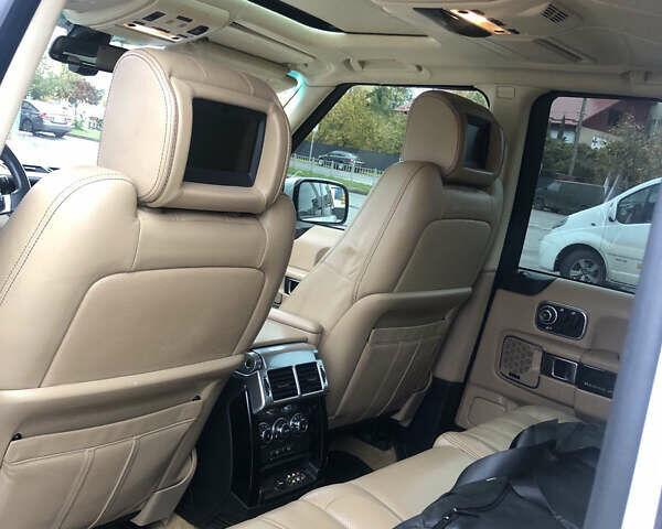 Ленд Ровер Рендж Ровер 2012 в Коломые на Automoto.ua Белый Ленд Ровер Рендж Ровер, объемом двигателя 5 л и пробегом 130 тыс. км за 26500 $, фото 22 на Automoto.ua