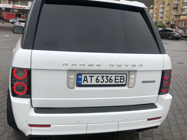 Білий Ленд Ровер Рендж Ровер, об'ємом двигуна 5 л та пробігом 130 тис. км за 23900 $, фото 12 на Automoto.ua