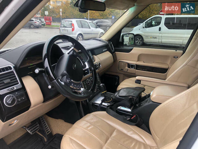 Ленд Ровер Рендж Ровер 2012 в Коломые на Automoto.ua Белый Ленд Ровер Рендж Ровер, объемом двигателя 5 л и пробегом 130 тыс. км за 26500 $, фото 17 на Automoto.ua