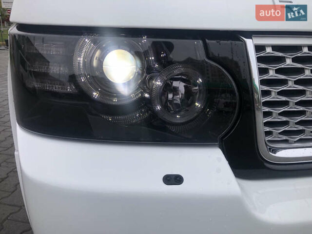 Ленд Ровер Рендж Ровер 2012 в Коломые на Automoto.ua Белый Ленд Ровер Рендж Ровер, объемом двигателя 5 л и пробегом 130 тыс. км за 26500 $, фото 5 на Automoto.ua
