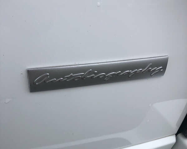 Ленд Ровер Рендж Ровер 2012 в Коломые на Automoto.ua Белый Ленд Ровер Рендж Ровер, объемом двигателя 5 л и пробегом 130 тыс. км за 26500 $, фото 25 на Automoto.ua