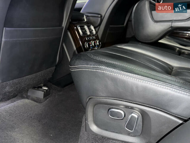 Белый Ленд Ровер Рендж Ровер, объемом двигателя 4.37 л и пробегом 240 тыс. км за 31000 $, фото 55 на Automoto.ua