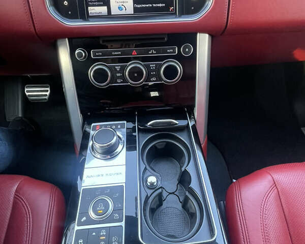 Белый Ленд Ровер Рендж Ровер, объемом двигателя 4.37 л и пробегом 91 тыс. км за 49000 $, фото 19 на Automoto.ua