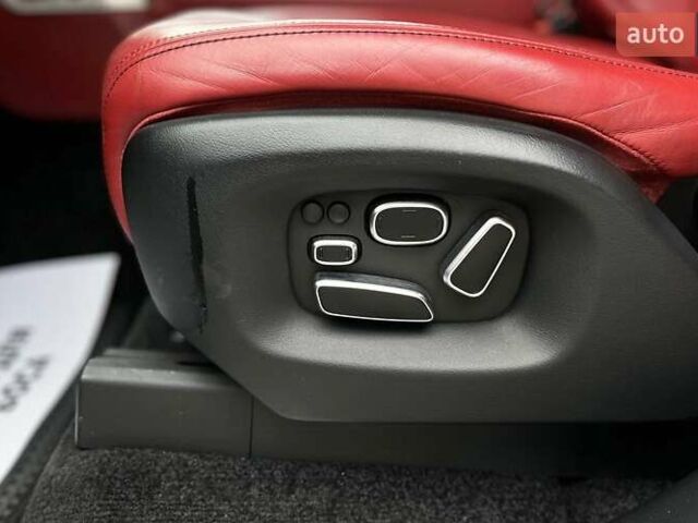 Белый Ленд Ровер Рендж Ровер, объемом двигателя 4.37 л и пробегом 175 тыс. км за 35000 $, фото 15 на Automoto.ua