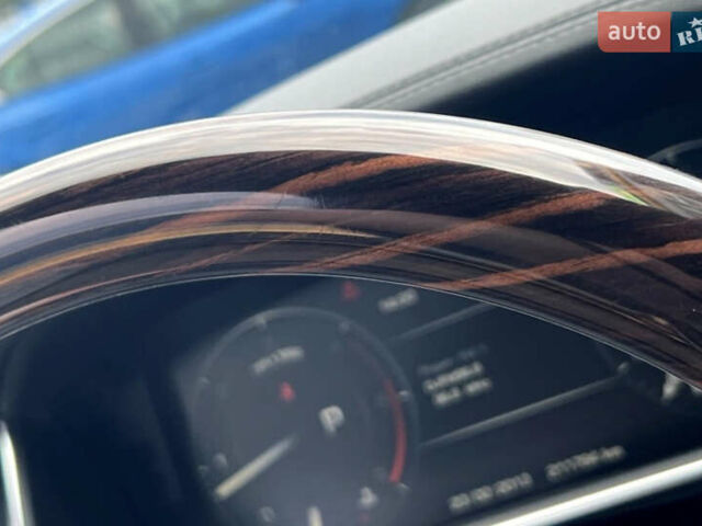 Белый Ленд Ровер Рендж Ровер, объемом двигателя 3 л и пробегом 211 тыс. км за 29200 $, фото 31 на Automoto.ua