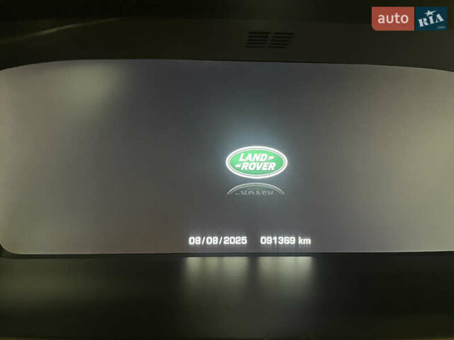 Белый Ленд Ровер Рендж Ровер, объемом двигателя 4.37 л и пробегом 91 тыс. км за 49000 $, фото 31 на Automoto.ua