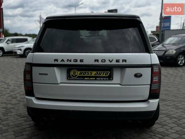 Белый Ленд Ровер Рендж Ровер, объемом двигателя 4.37 л и пробегом 175 тыс. км за 35000 $, фото 5 на Automoto.ua