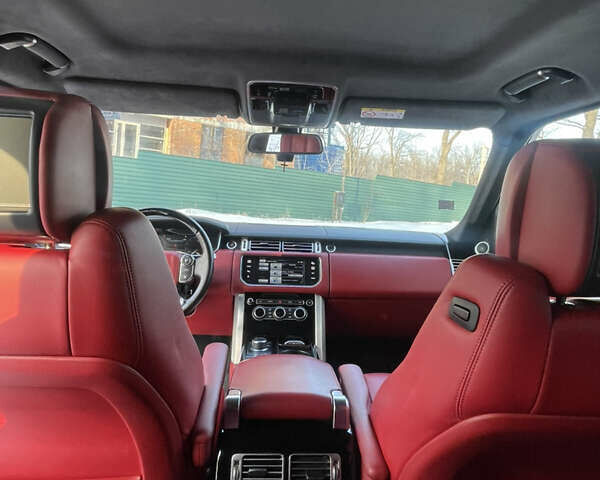 Белый Ленд Ровер Рендж Ровер, объемом двигателя 4.37 л и пробегом 91 тыс. км за 49000 $, фото 17 на Automoto.ua