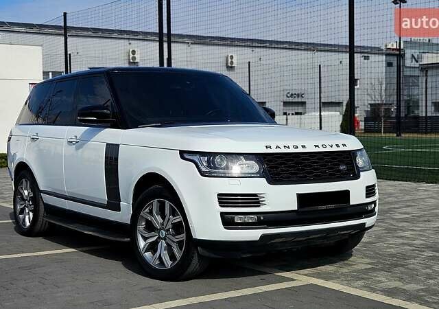 Белый Ленд Ровер Рендж Ровер, объемом двигателя 5 л и пробегом 198 тыс. км за 28500 $, фото 33 на Automoto.ua