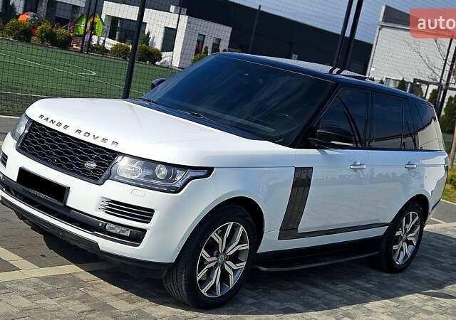 Белый Ленд Ровер Рендж Ровер, объемом двигателя 5 л и пробегом 198 тыс. км за 28500 $, фото 27 на Automoto.ua