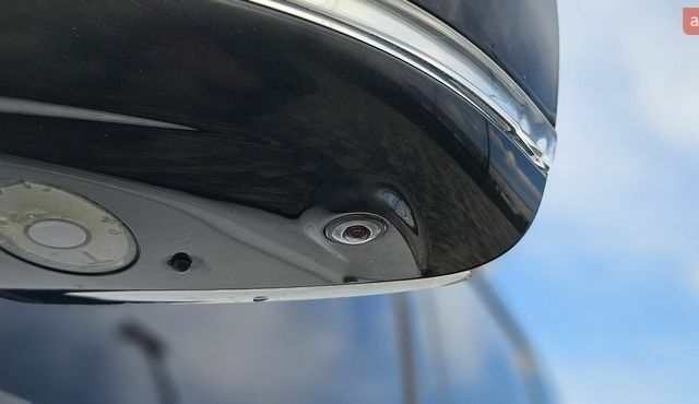 Белый Ленд Ровер Рендж Ровер, объемом двигателя 5 л и пробегом 198 тыс. км за 28500 $, фото 45 на Automoto.ua