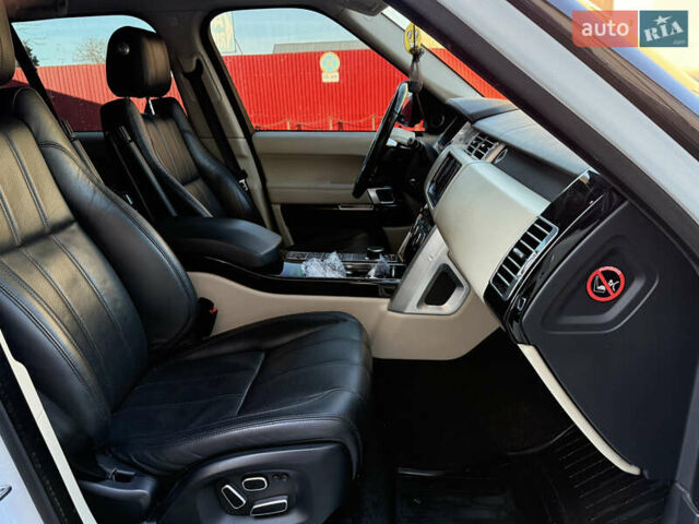 Белый Ленд Ровер Рендж Ровер, объемом двигателя 4.4 л и пробегом 182 тыс. км за 35999 $, фото 23 на Automoto.ua