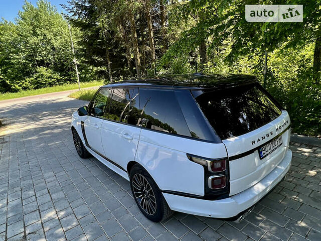 Білий Ленд Ровер Рендж Ровер, об'ємом двигуна 4.4 л та пробігом 180 тис. км за 50000 $, фото 37 на Automoto.ua