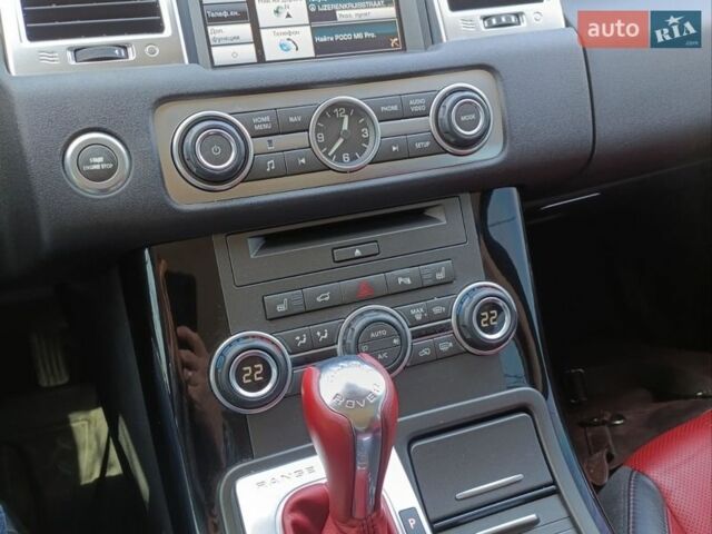 Білий Ленд Ровер Рендж Ровер, об'ємом двигуна 2.99 л та пробігом 180 тис. км за 25000 $, фото 21 на Automoto.ua