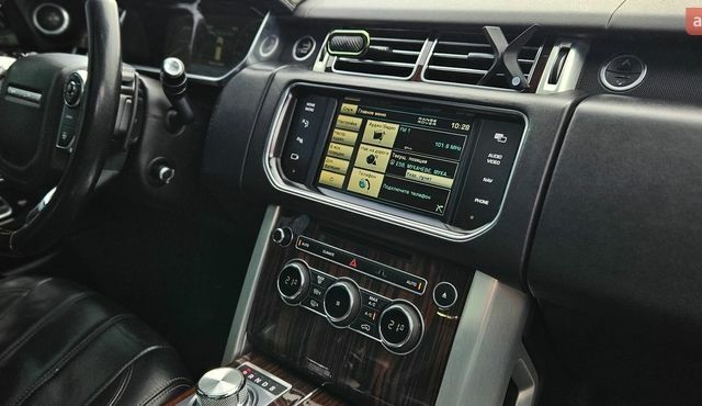 Белый Ленд Ровер Рендж Ровер, объемом двигателя 5 л и пробегом 198 тыс. км за 28500 $, фото 63 на Automoto.ua