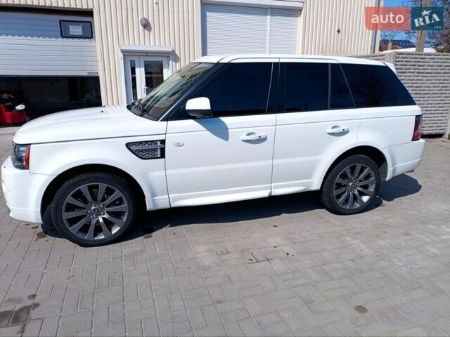 Білий Ленд Ровер Рендж Ровер, об'ємом двигуна 2.99 л та пробігом 180 тис. км за 25000 $, фото 3 на Automoto.ua