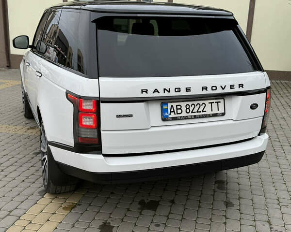 Білий Ленд Ровер Рендж Ровер, об'ємом двигуна 4.4 л та пробігом 130 тис. км за 38500 $, фото 16 на Automoto.ua