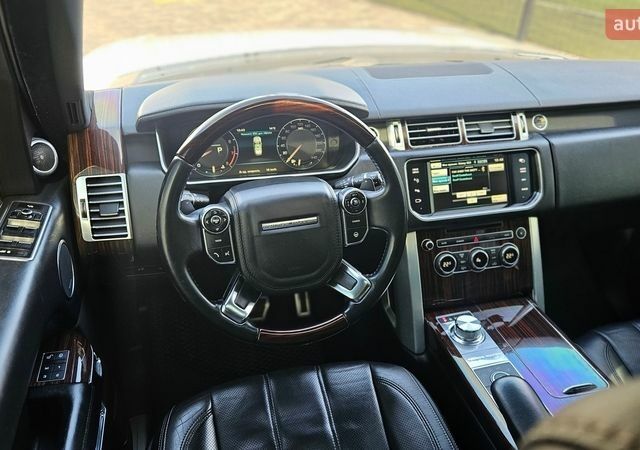 Белый Ленд Ровер Рендж Ровер, объемом двигателя 5 л и пробегом 198 тыс. км за 28500 $, фото 42 на Automoto.ua