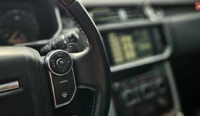 Белый Ленд Ровер Рендж Ровер, объемом двигателя 5 л и пробегом 198 тыс. км за 28500 $, фото 64 на Automoto.ua