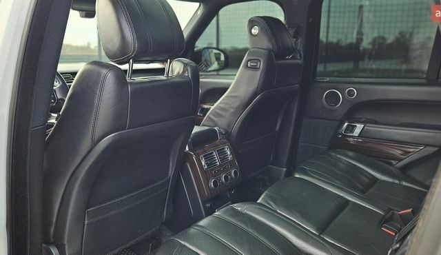 Белый Ленд Ровер Рендж Ровер, объемом двигателя 5 л и пробегом 198 тыс. км за 28500 $, фото 78 на Automoto.ua