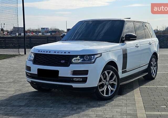 Белый Ленд Ровер Рендж Ровер, объемом двигателя 5 л и пробегом 198 тыс. км за 28500 $, фото 1 на Automoto.ua