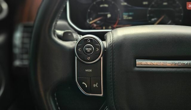 Белый Ленд Ровер Рендж Ровер, объемом двигателя 5 л и пробегом 198 тыс. км за 28500 $, фото 65 на Automoto.ua