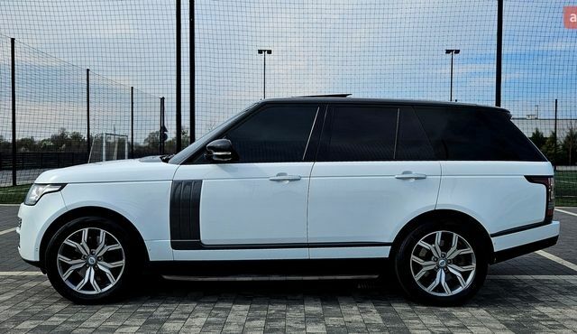 Белый Ленд Ровер Рендж Ровер, объемом двигателя 5 л и пробегом 198 тыс. км за 28500 $, фото 21 на Automoto.ua