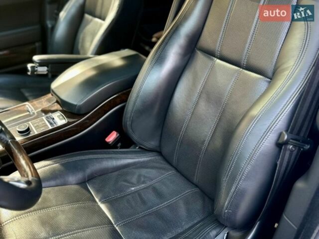 Білий Ленд Ровер Рендж Ровер, об'ємом двигуна 5 л та пробігом 190 тис. км за 29000 $, фото 6 на Automoto.ua