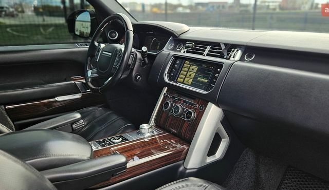 Белый Ленд Ровер Рендж Ровер, объемом двигателя 5 л и пробегом 198 тыс. км за 28500 $, фото 60 на Automoto.ua