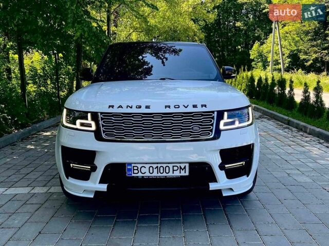 Білий Ленд Ровер Рендж Ровер, об'ємом двигуна 4.4 л та пробігом 230 тис. км за 26500 $, фото 1 на Automoto.ua
