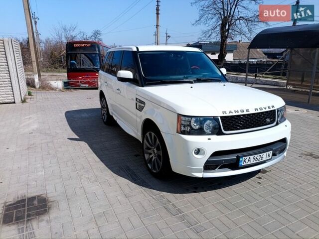 Білий Ленд Ровер Рендж Ровер, об'ємом двигуна 2.99 л та пробігом 180 тис. км за 23500 $, фото 1 на Automoto.ua