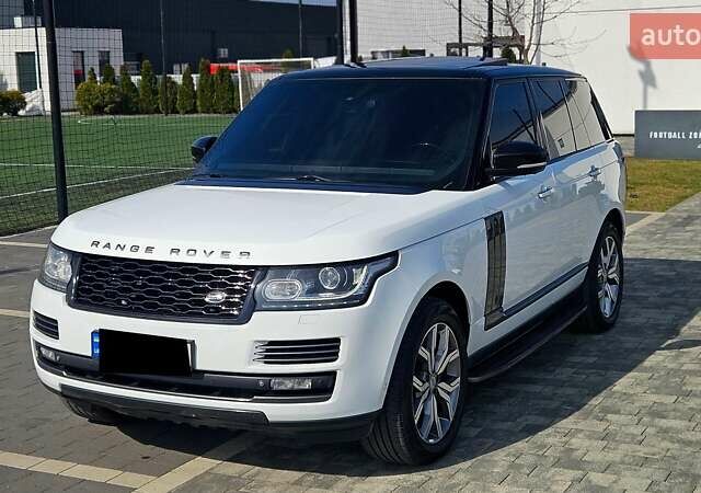 Белый Ленд Ровер Рендж Ровер, объемом двигателя 5 л и пробегом 198 тыс. км за 28500 $, фото 26 на Automoto.ua