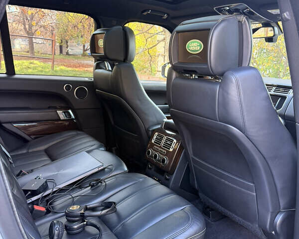 Белый Ленд Ровер Рендж Ровер, объемом двигателя 3 л и пробегом 211 тыс. км за 29200 $, фото 27 на Automoto.ua