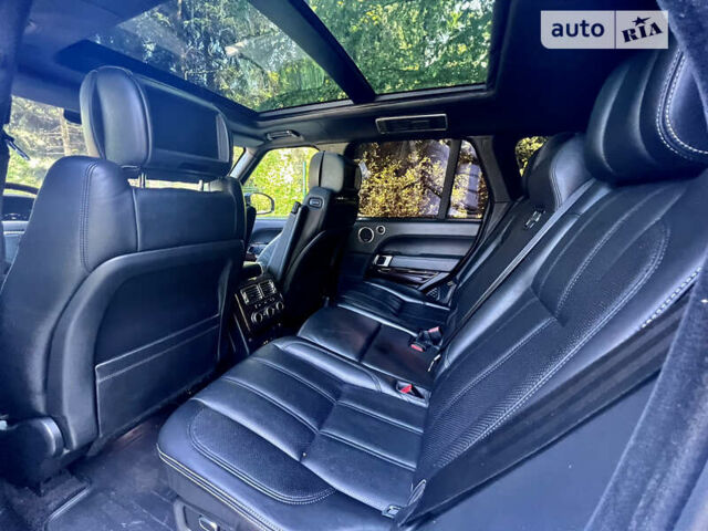 Білий Ленд Ровер Рендж Ровер, об'ємом двигуна 4.4 л та пробігом 180 тис. км за 50000 $, фото 23 на Automoto.ua