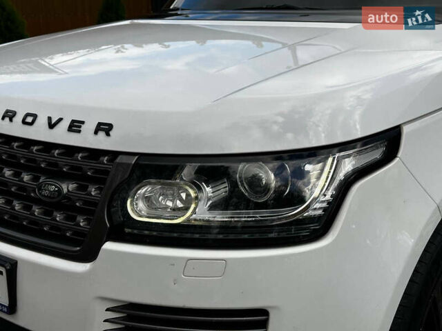 Белый Ленд Ровер Рендж Ровер, объемом двигателя 4.37 л и пробегом 180 тыс. км за 32000 $, фото 6 на Automoto.ua