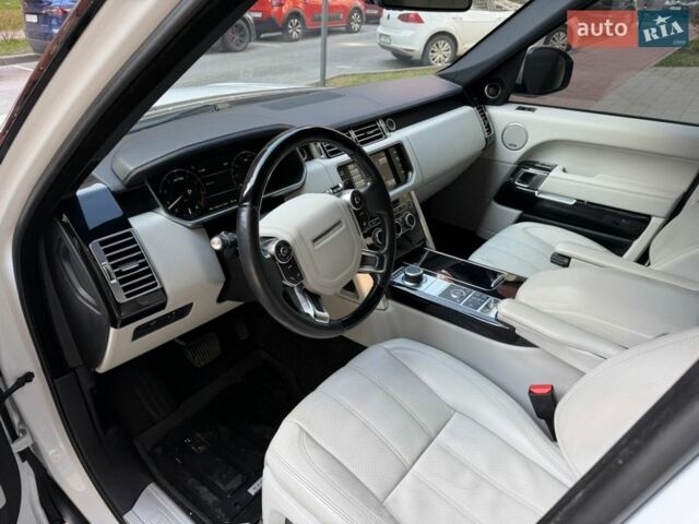 Белый Ленд Ровер Рендж Ровер, объемом двигателя 3 л и пробегом 201 тыс. км за 24400 $, фото 18 на Automoto.ua