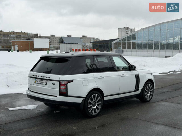 Білий Ленд Ровер Рендж Ровер, об'ємом двигуна 4.37 л та пробігом 64 тис. км за 50000 $, фото 4 на Automoto.ua