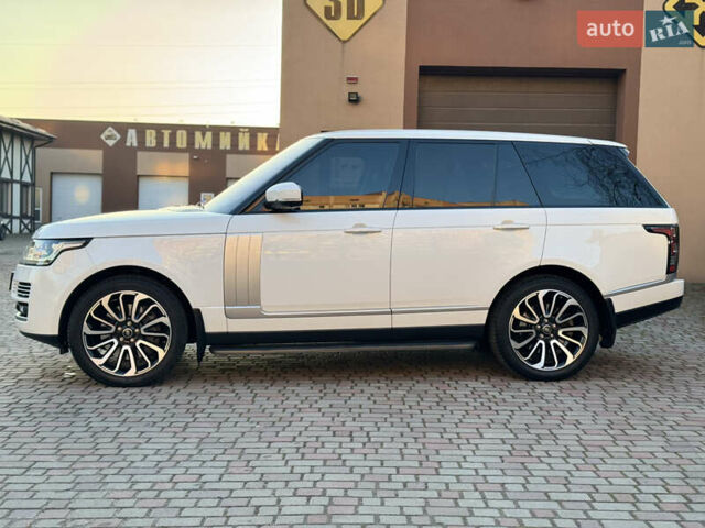 Білий Ленд Ровер Рендж Ровер, об'ємом двигуна 5 л та пробігом 142 тис. км за 28500 $, фото 3 на Automoto.ua