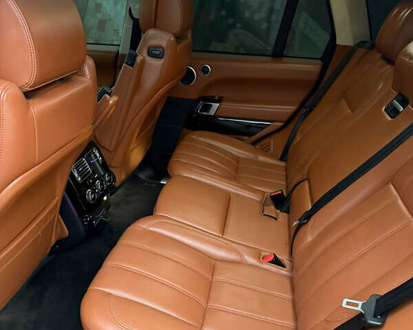 Белый Ленд Ровер Рендж Ровер, объемом двигателя 3 л и пробегом 150 тыс. км за 39999 $, фото 21 на Automoto.ua